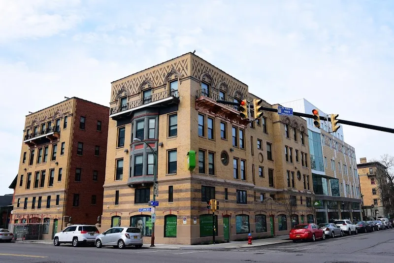 Evergreen Health - Photo 2