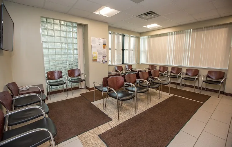 Horizon Health Services: Broadway R - Photo 3